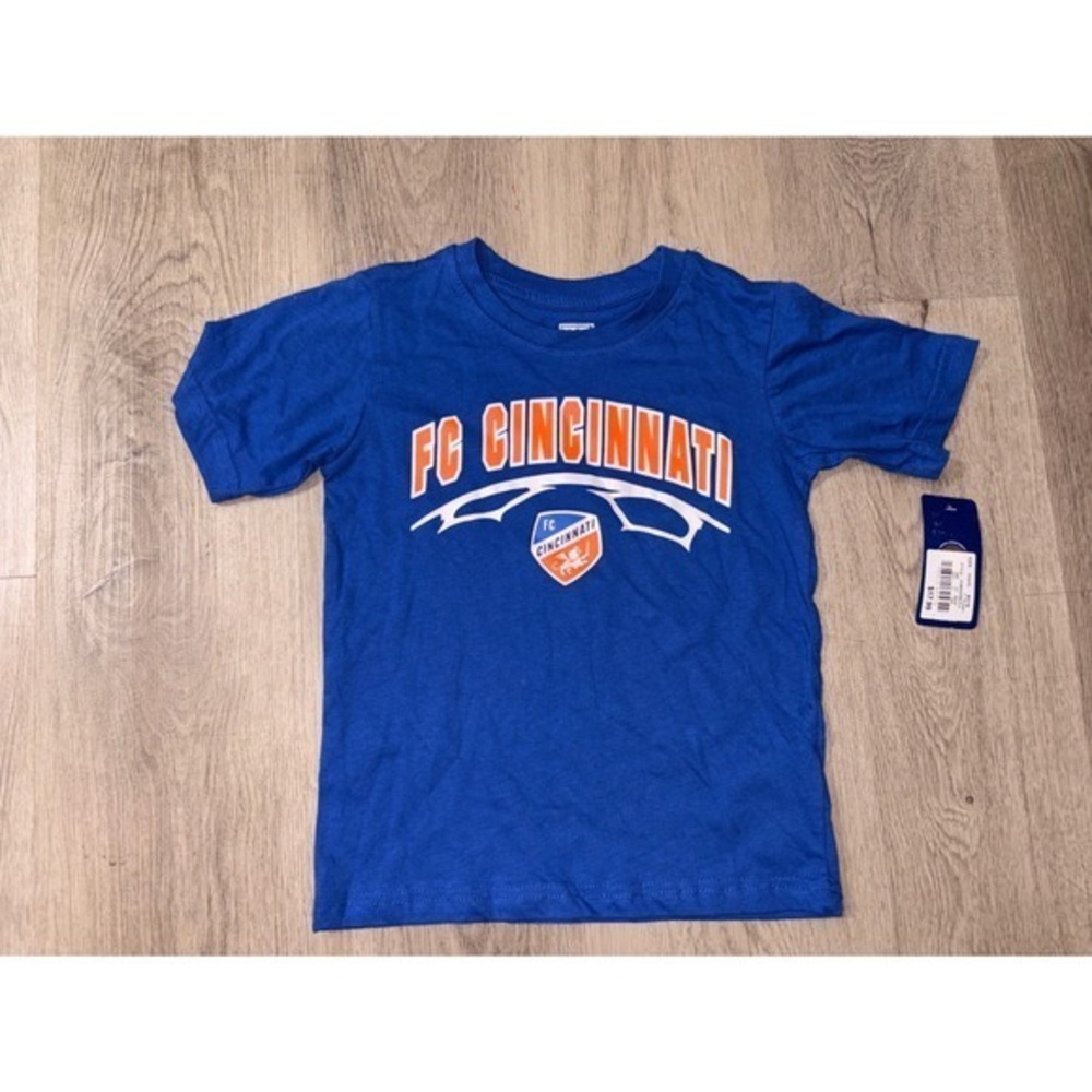 FC Cincinnati MLS Boys Blue Graphic T-Shirt Size XS 4/5 New With Tags